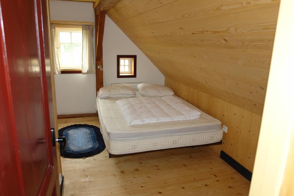 Chata Hugo - 3 Retreat Apartments Tanvald Buitenkant foto